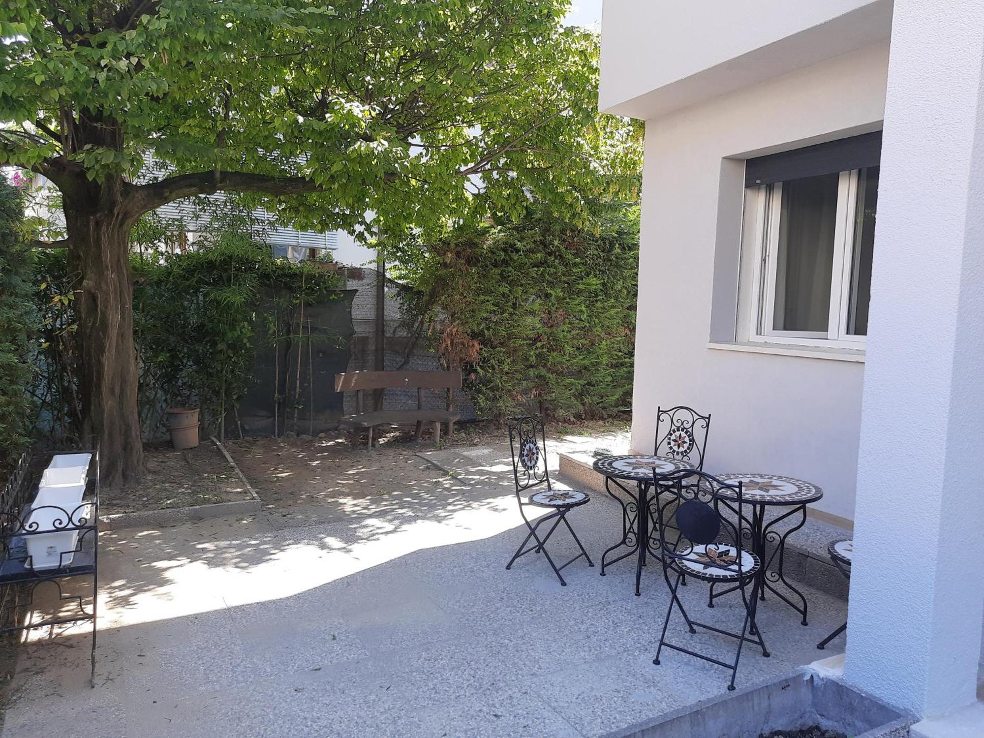 Appartamento Spazioso In Casa Singola Con Giardino Padova